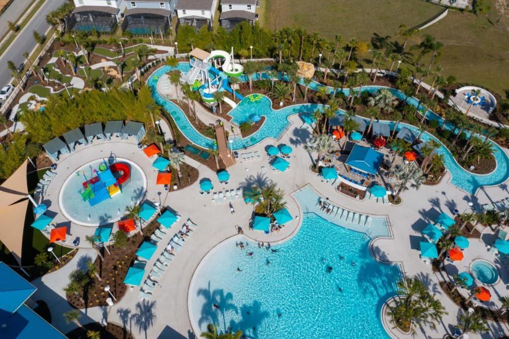 Theme Dream House - Brand New Windsor Resort Four Corners エクステリア 写真